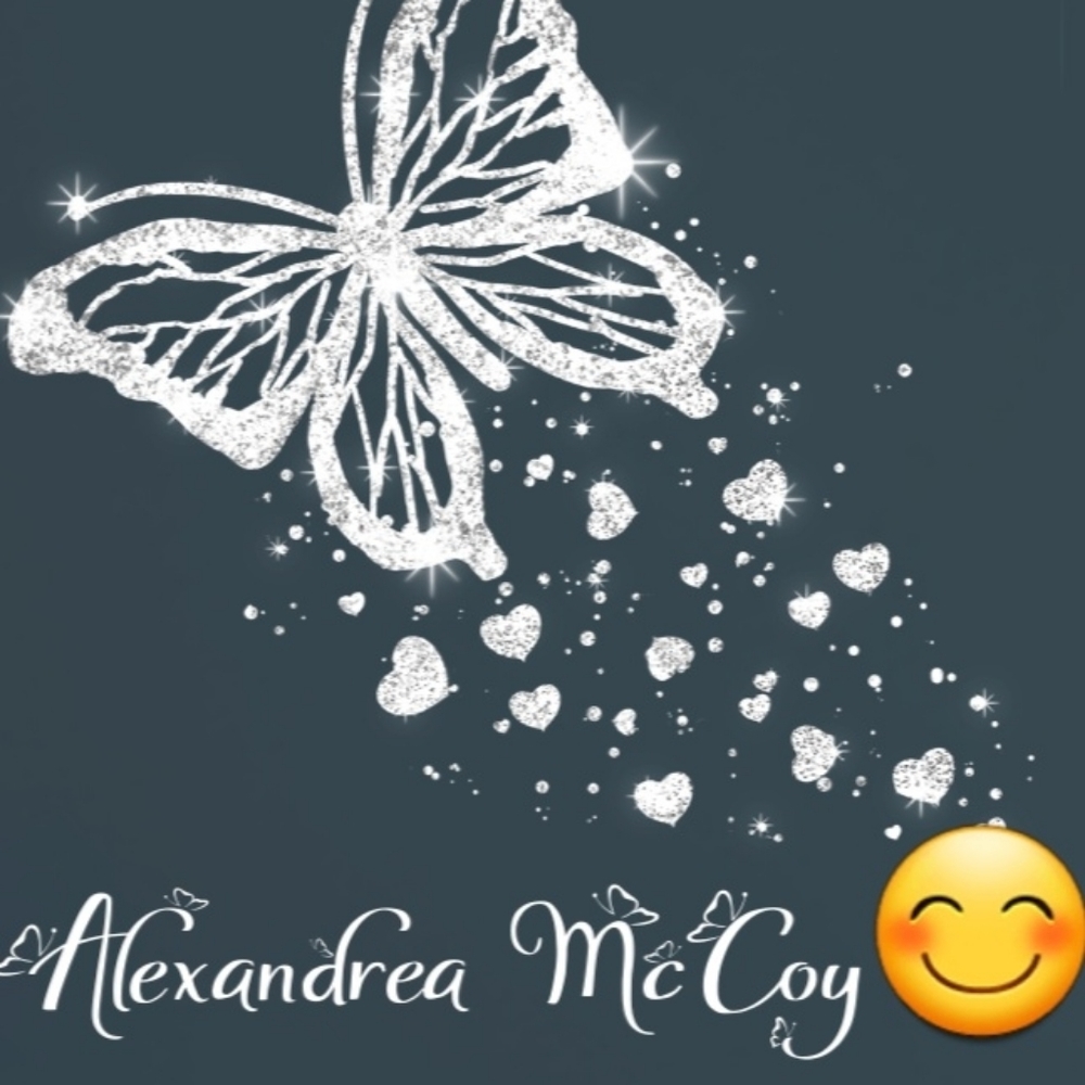 Meet your Posher, Alexandrea